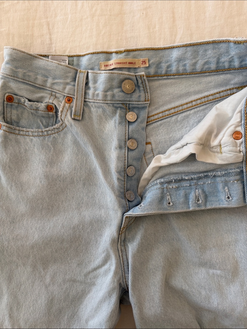 Levi's Ripped Ribcage Straight Leg Ankle Jeans - Picture 6 of 6